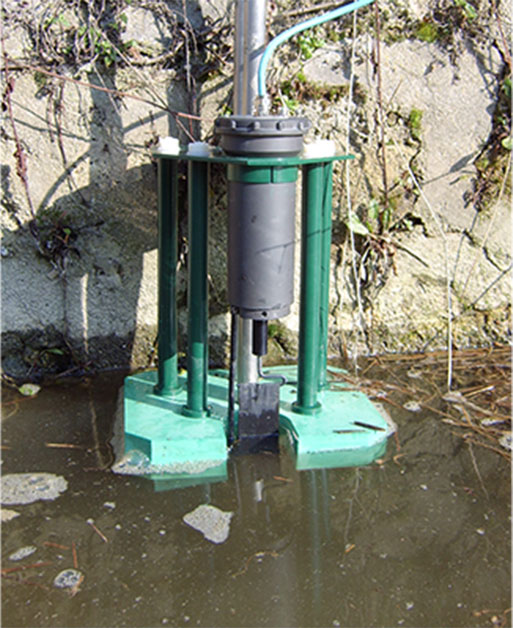 Mounting systems for oilspy hydrocarbon detectors